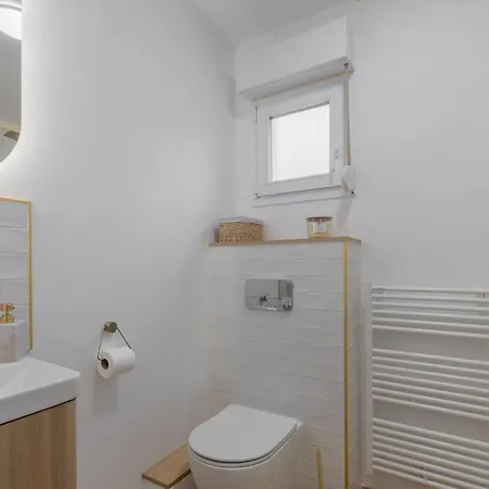 - Cosy Rénové -terrasse&parking Privé Apartmán Mety